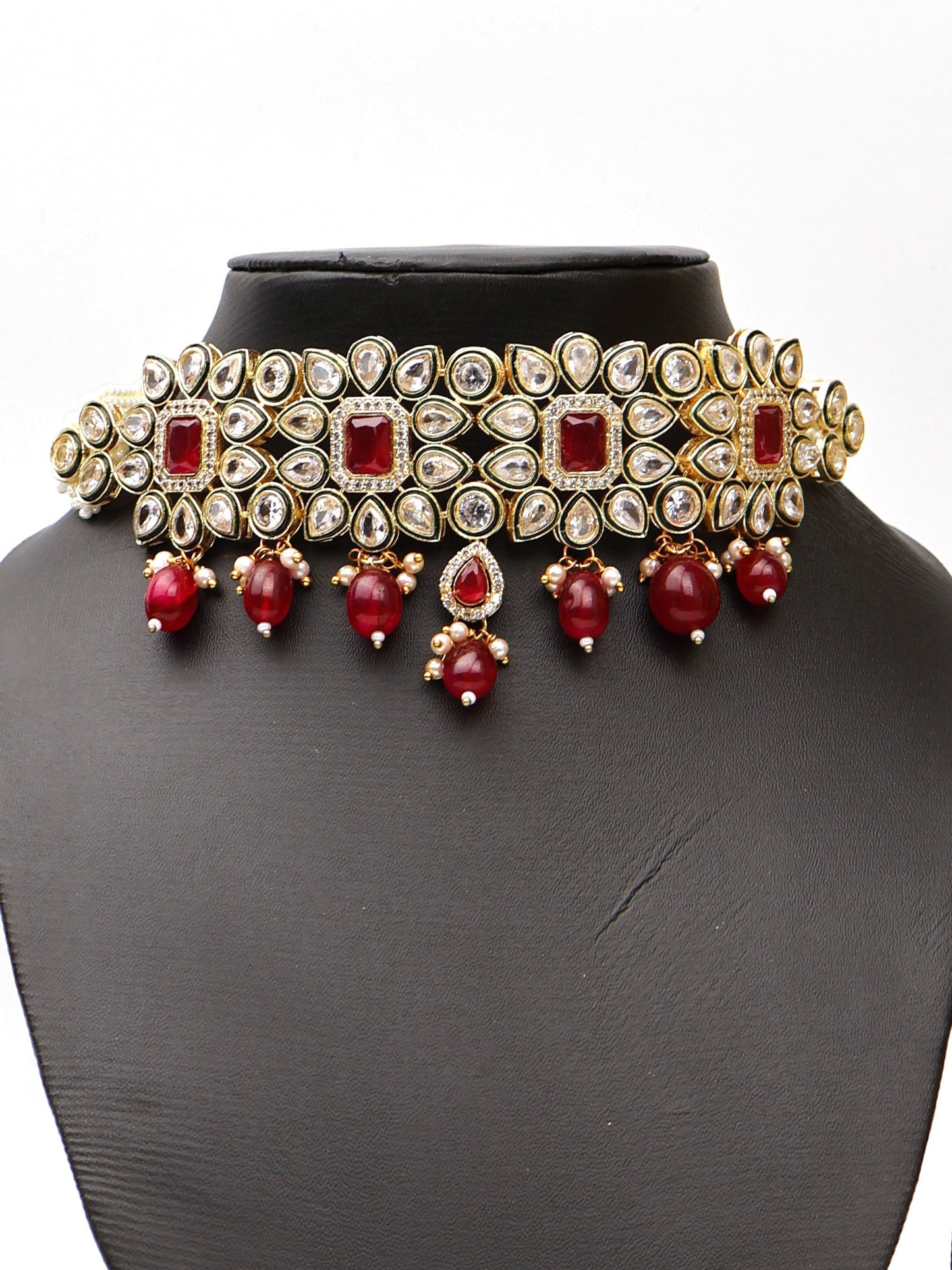 Polki and Garnet Gemstone Choker Necklace with Earrings